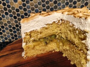 Classic Pavlova Cake Kiwifruit Lime Meringue